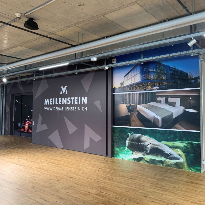 wandbild auf beton mit grafischen elementen  bilder und logo wandbild auf beton mit grafischen elementen  bilder und logo